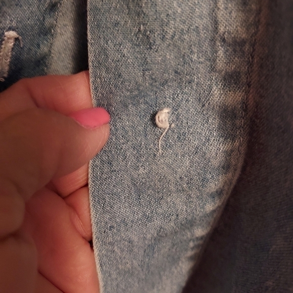 Looney tunes shirt small - Picture 5 of 6